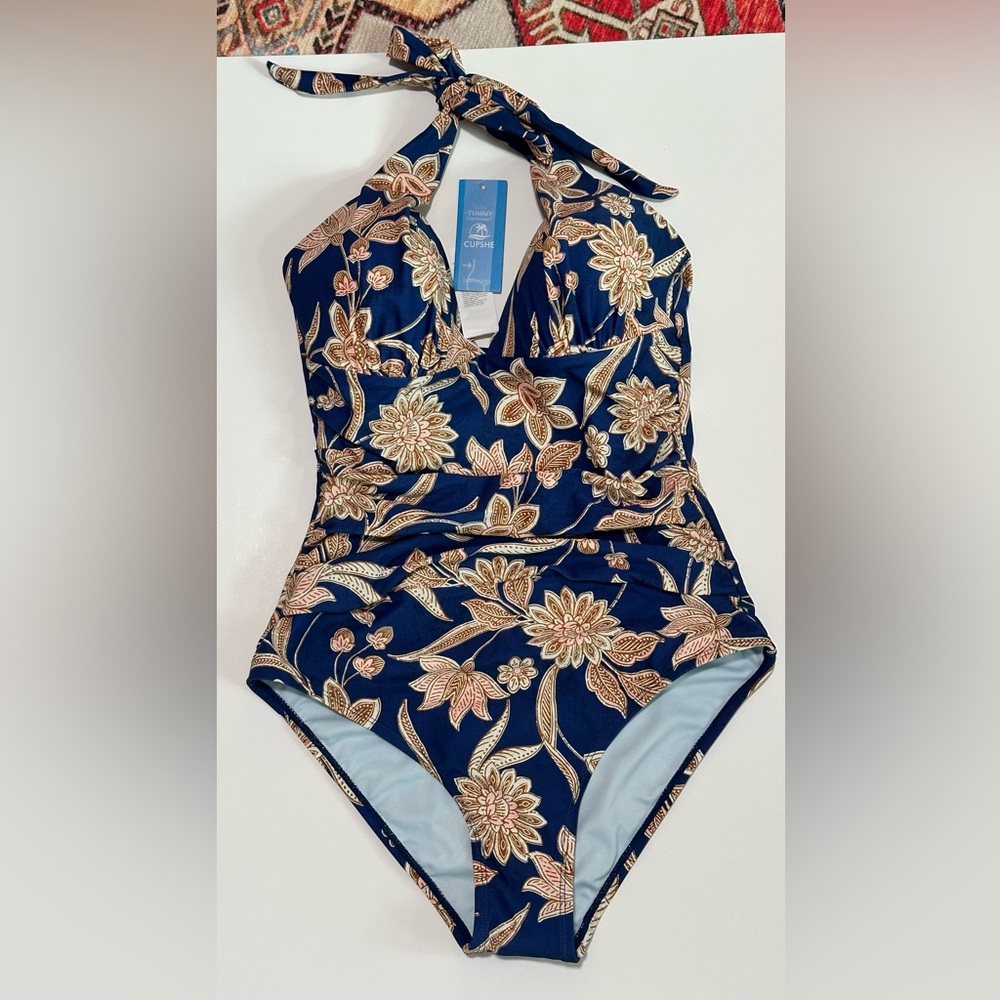 Cupshe Floral Halter One-Piece Swimsuit – Navy/Peach – Size M